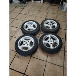Juego de 4 llantas Casalini con neumáticos 145/70 R13