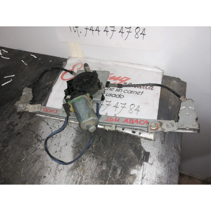 ELEVALUNAS ELECTRICO DERECHO JDM