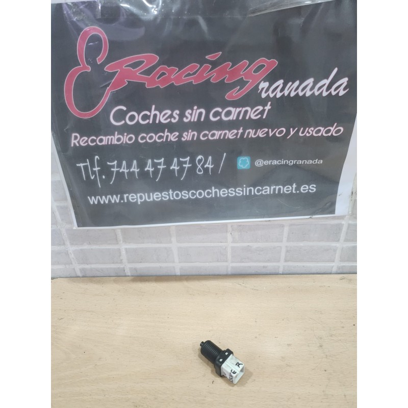 INTERRUPTOR PEDAL FRENO AIXAM