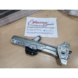 ELEVALUNAS ELECTRICO DERECHO AIXAM